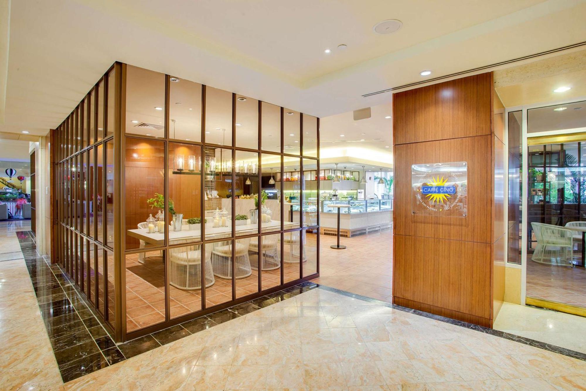Hilton Guam Resort & Spa Тьюмон Екстер'єр фото