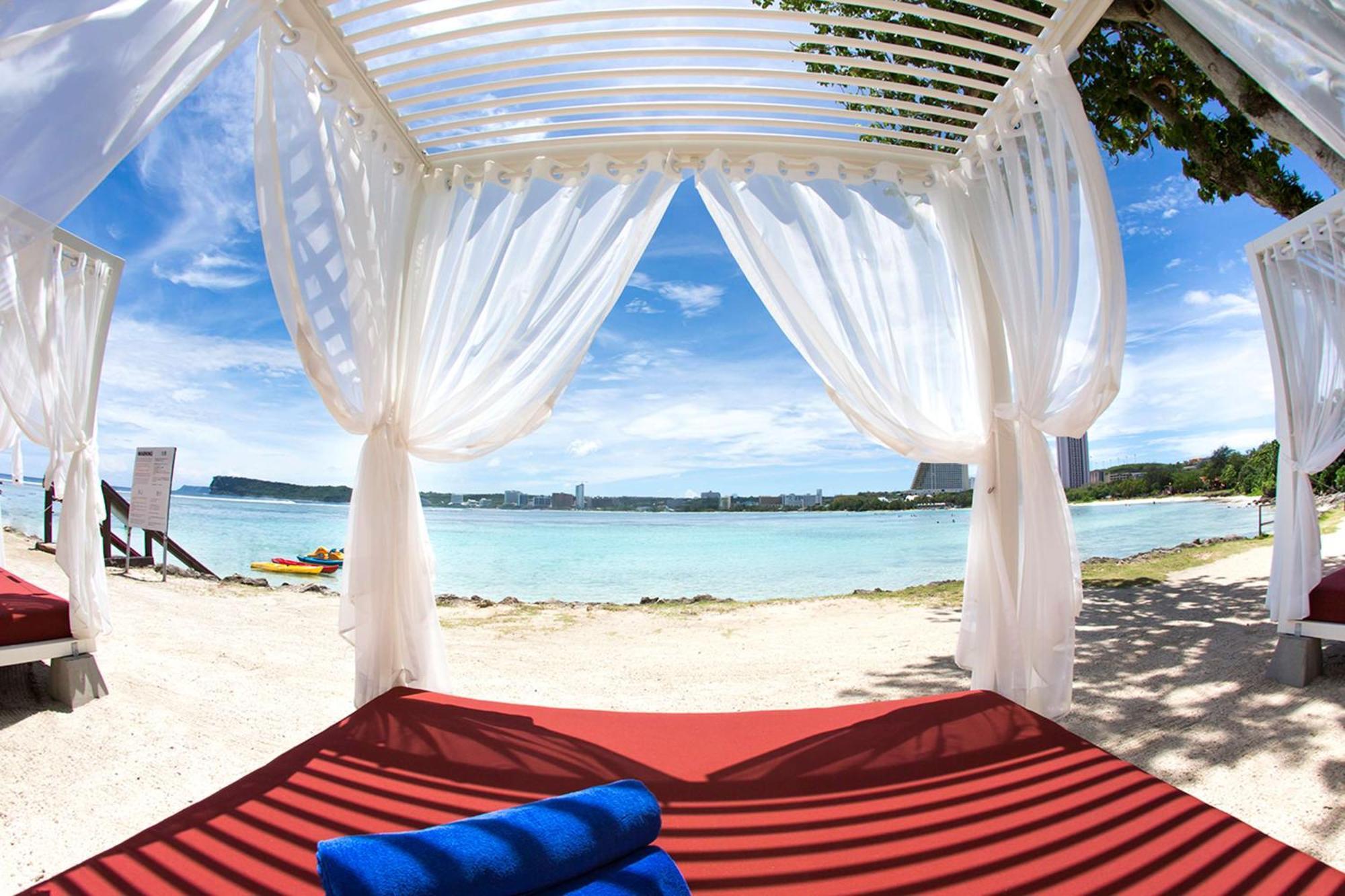 Hilton Guam Resort & Spa Тьюмон Екстер'єр фото