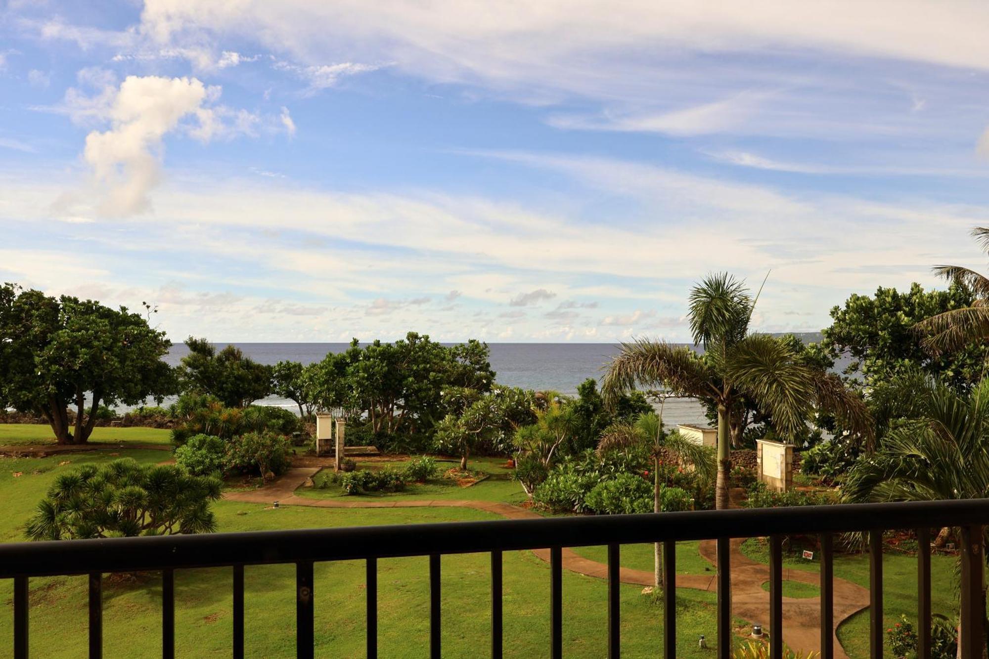 Hilton Guam Resort & Spa Тьюмон Екстер'єр фото